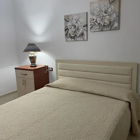 Apartament *
